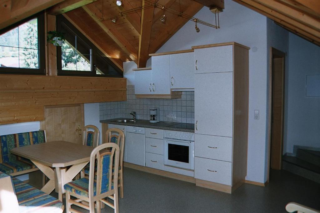 Hotel Haus Dorfschmied Flirsch Habitación foto
